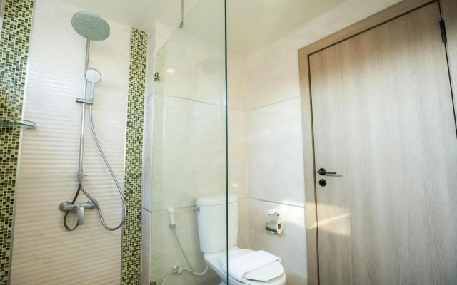 The One Hotel Bay Breeze Pattaya