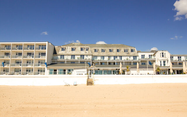 Sandbanks Hotel