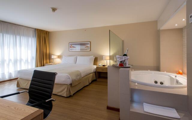 Holiday Inn Montevideo by IHG