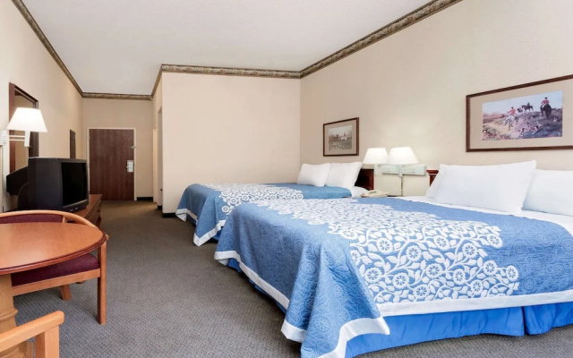 Days Inn West Liberty