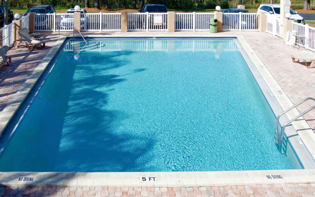 SureStay Hotel by Best Western St. Pete Clearwater Airport
