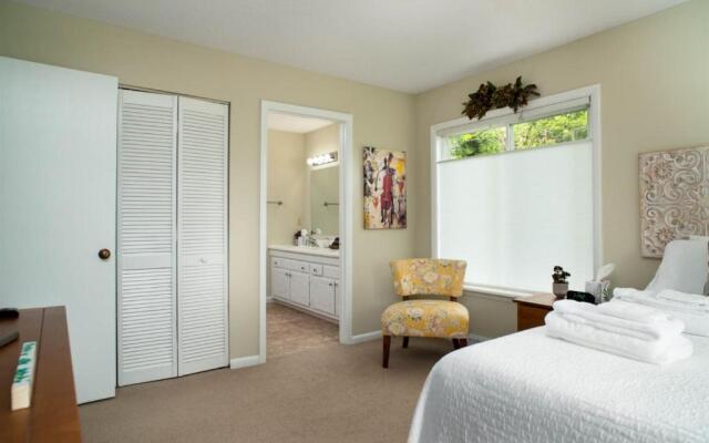 Journey House With Views