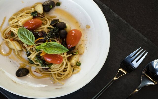 Holiday Inn & Suites Rayong City Centre by IHG