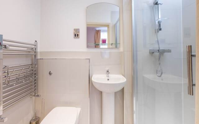 Cosway Serviced Apartments