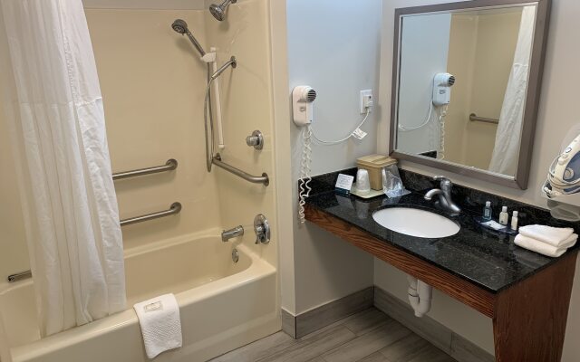 Quality Inn Gallatin - Nashville Metro