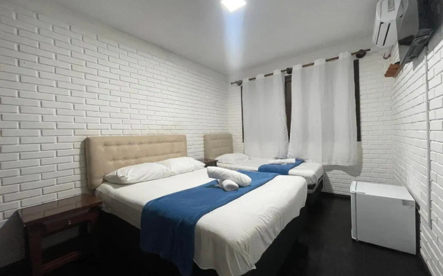 Mare Blu - Pousada Hostel