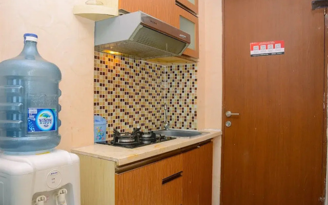 Comfort and Modern Studio Tifolia Apartment