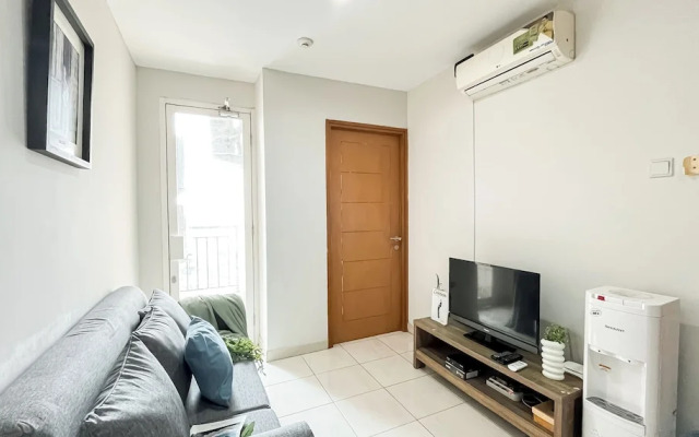 Scandinavian Minimalist 2Br At Cinere Bellevue Suites Apartment