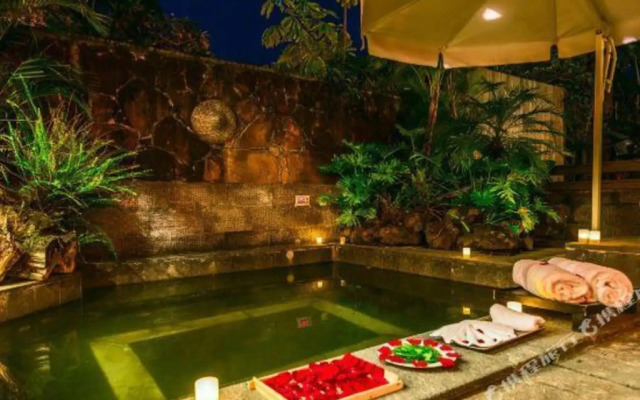Rehai Health Hot Spring Hotel