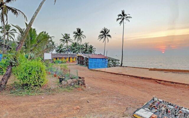 OYO 10906 Home Modern 1BHK Baga