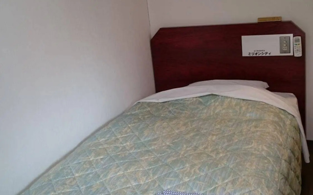 Business Hotel Million City