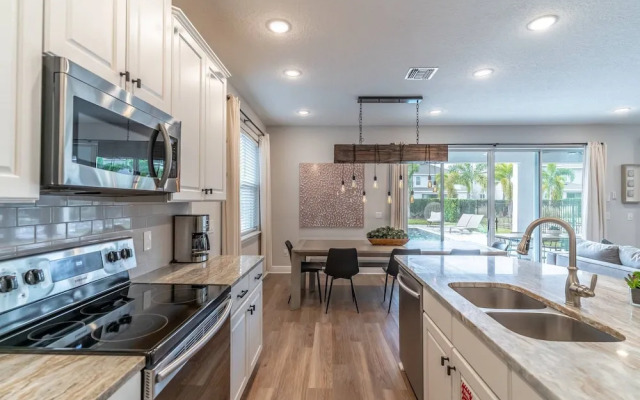 389 Encore at Reunion