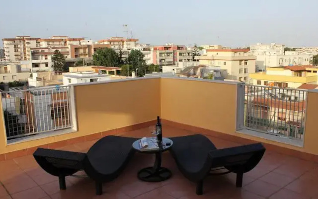 Studio Flat With Big Great Terrace