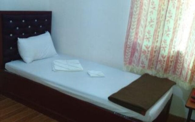 Motel Shwe Myint Mho