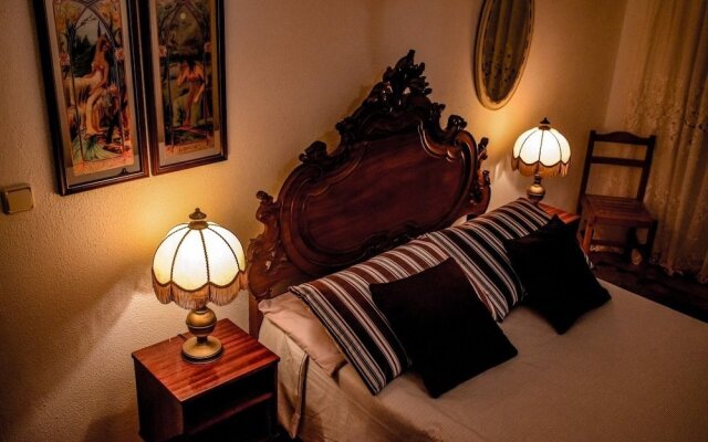 Charming 53 Rooms in Cacilhas - Hostel