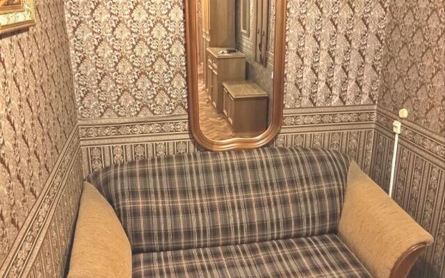 Fan House (Фан Хаус) на улице Лево-Булачная