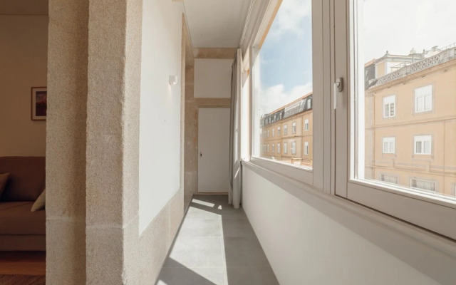 Heart OF Porto Apartment D by Vacationy