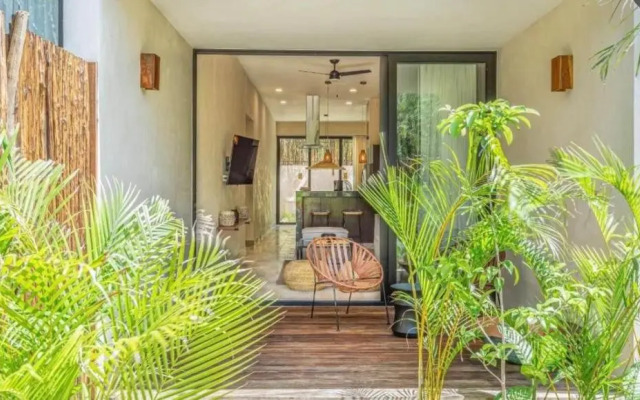 Kuukum Tulum Hotel