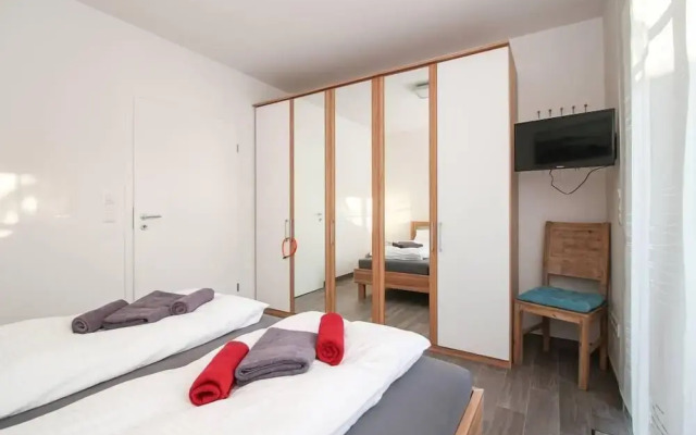 Klaus-Störtebeker-Weg 8