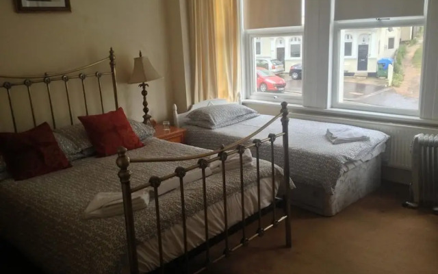 Malvern Lodge Guest House