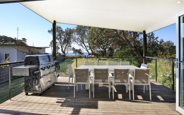 Surfspray I Pet Friendly I Absolute Beachfront