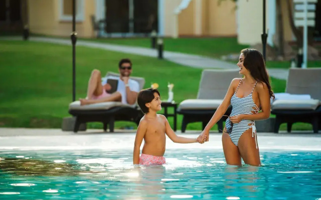 Isla Mazatlán Residence Club