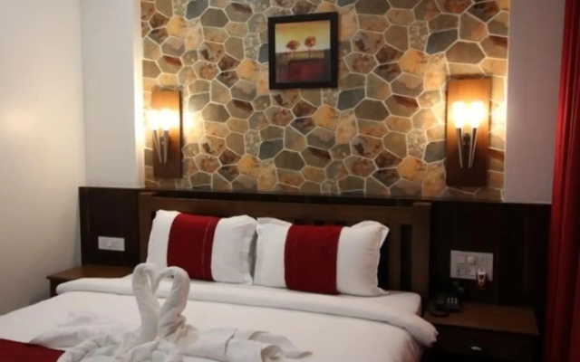Hotel Majestique pune