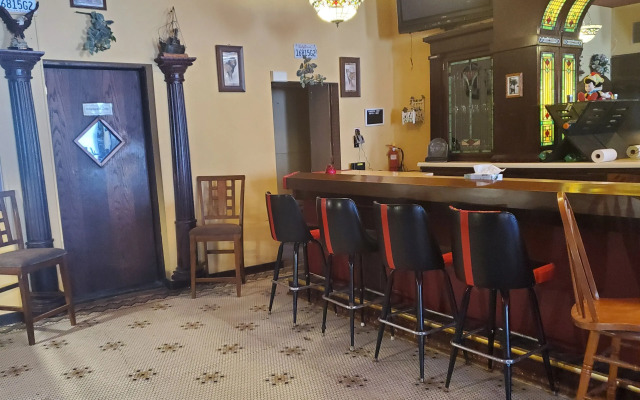 The Kewaunee Inn