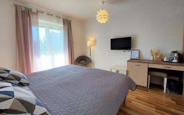 Rooms and Apartments IstraSoley