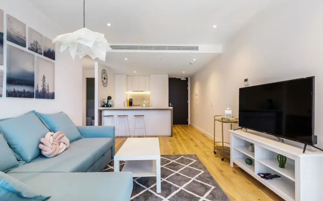 FV Dream 2 BED Apt+ Pool+ Free Parking Qfv211-16