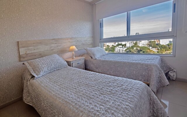 Oceana Suites Ocean Drive