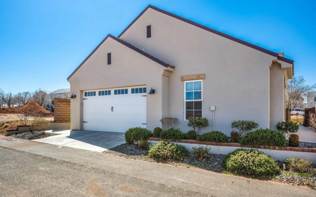 The Wanderer 2 Bedroom Home