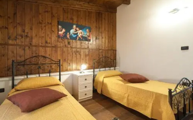 Isernia Pool Chalet