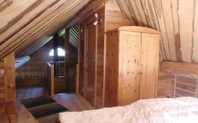 Amazing Home in Huskvarna With Jacuzzi, Sauna and Wifi