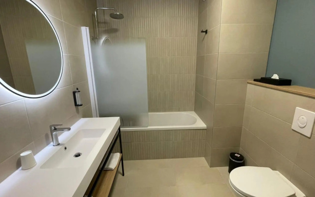 Kyriad Limoges - Ester