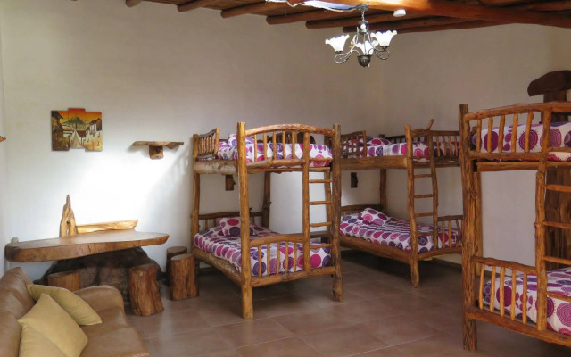 Zaysant Ecolodge