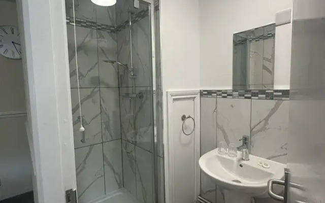 Ye Olde Robin Hood Inn