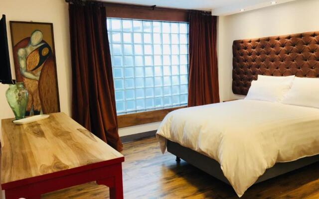 Dolce Lobo Boutique Stay