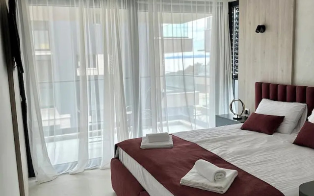 Zados Luxury Residence