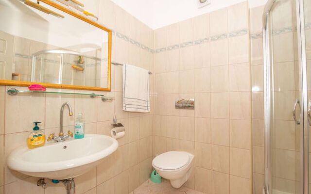 Apartment Dejan Seefeld in Tirol 33060