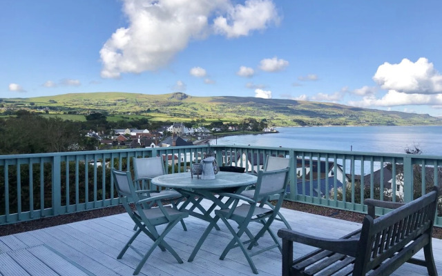 Stunning Seaview Cottage, With 3 Bedrooms