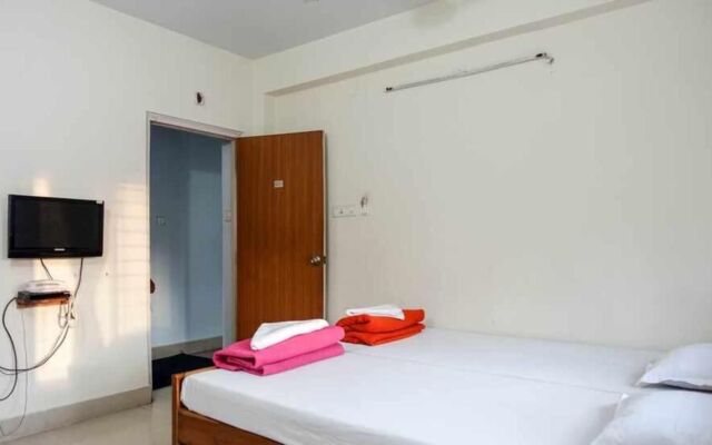 Fabexpress Sai City Inn