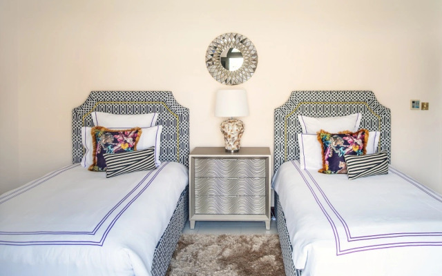 The Palm Jumeirah Villas by Dream Inn