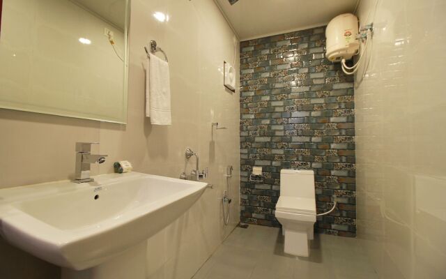 OYO 16047 Igloo Residency