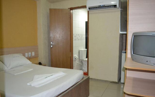 Hotel Uzi Praia