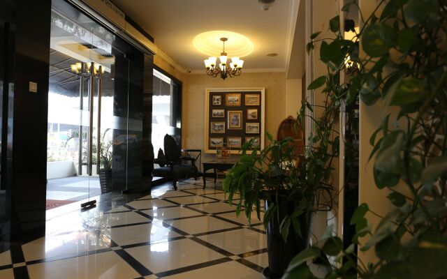 The Grand Jade Hotel