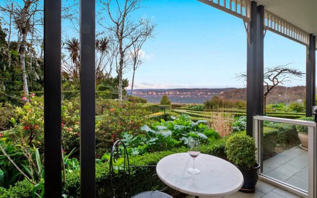 Echoes Boutique Hotel and Restaurant