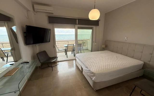 Korelis' Apartments