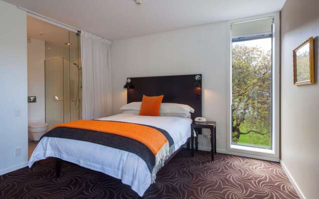Queenstown Park Boutique Hotel