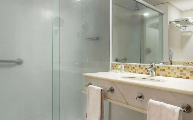 Mercure Salvador Rio Vermelho Hotel